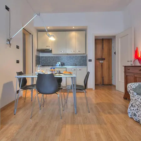 Centro Storico Acquario 公寓 *